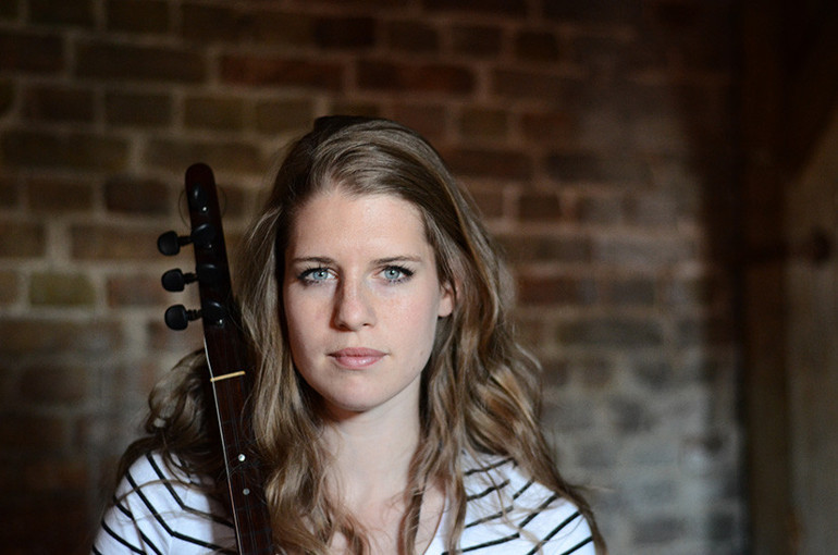 Berlinli müzisyen, sazın filmini çekti