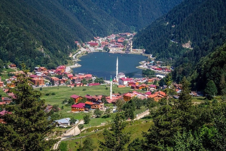 The Guardian’ın yazarı Karadeniz’de keşfe çıktı Yaşadıkları sizi çok şaşırtacak…
