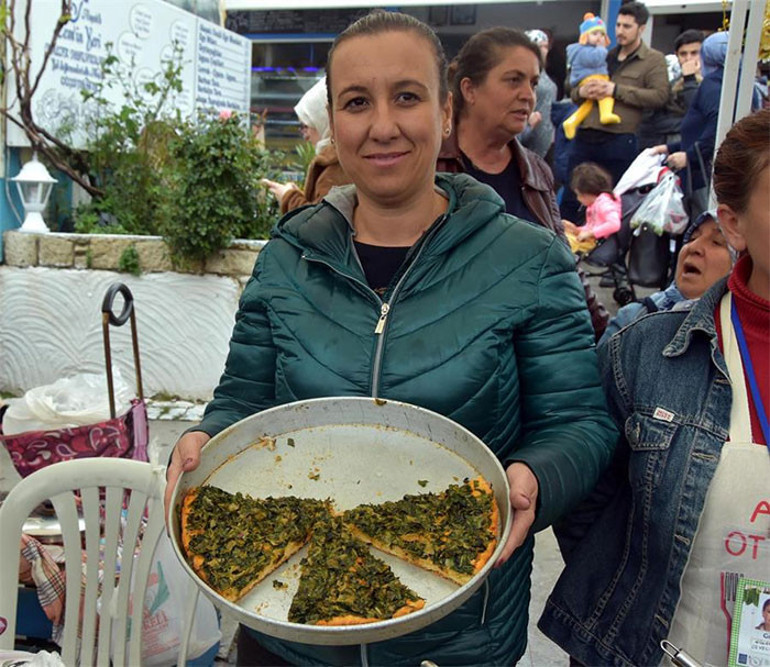 Yağmura rağmen Alaçatı Ot Festivali büyük coşkuyla sona erdi