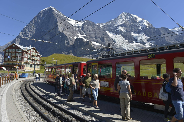 İki göl arasındaki cennet Interlaken