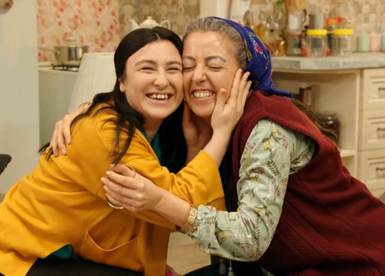 Jet Sosyete dizisinde sürpriz ayrılık