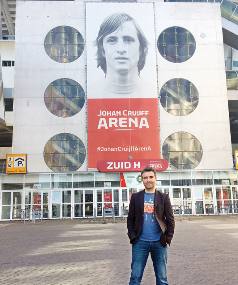 Ajax mucizesi: Toplu hücum toplu defans Futbolun bitmeyen senfonisi