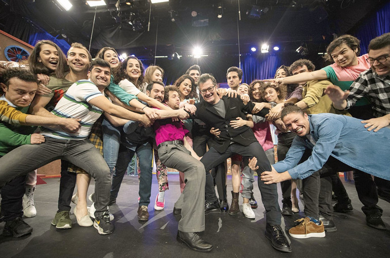 Survivor gibiyiz buradan aşk çıkmaz