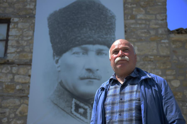 Çanakkale gazisi dedesinin anılarıyla yaşıyor