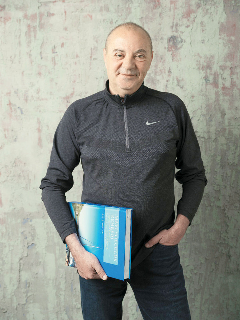Ali Boratav’ın nefis ‘Mavi Yolculuk Rehberi’