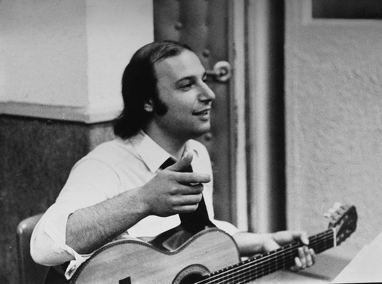 Zamansız şarkıların unutulmayan isimleri Kampüste Bu şarkılar kalbimizde yaşıyor