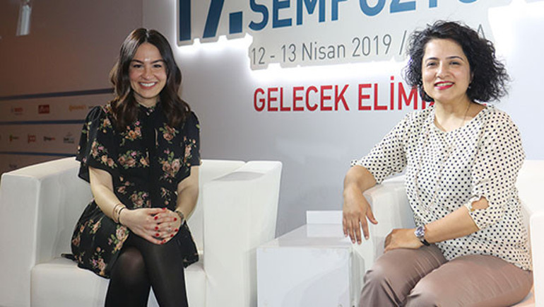 Hayaline dünya inandı