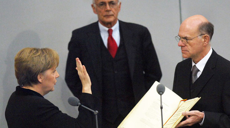 Almanya, anayasasının 70’inci yılını kutluyor