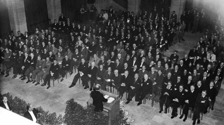 Almanya, anayasasının 70’inci yılını kutluyor