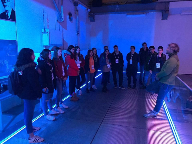 İstekli öğrenciler CERNde