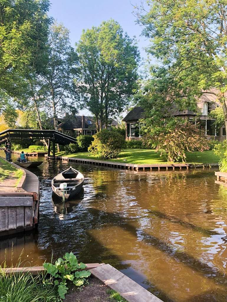 Hollanda’nın masal köyü: Giethoorn
