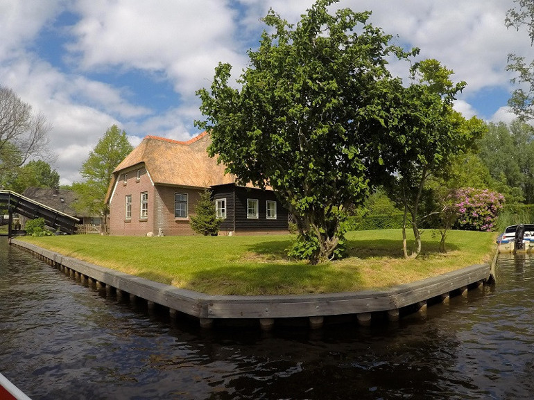 Hollanda’nın masal köyü: Giethoorn