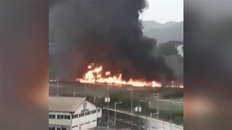 Venezuela’da petrol rafineri tesisinde yangın