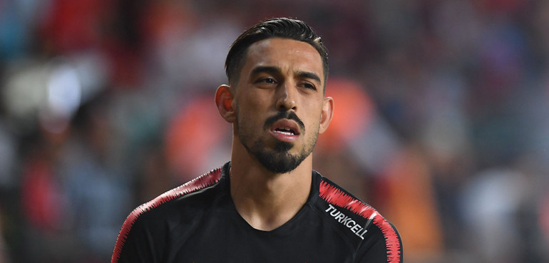 Fenerbahçeden son dakika transfer haberleri İstanbula geliyor...