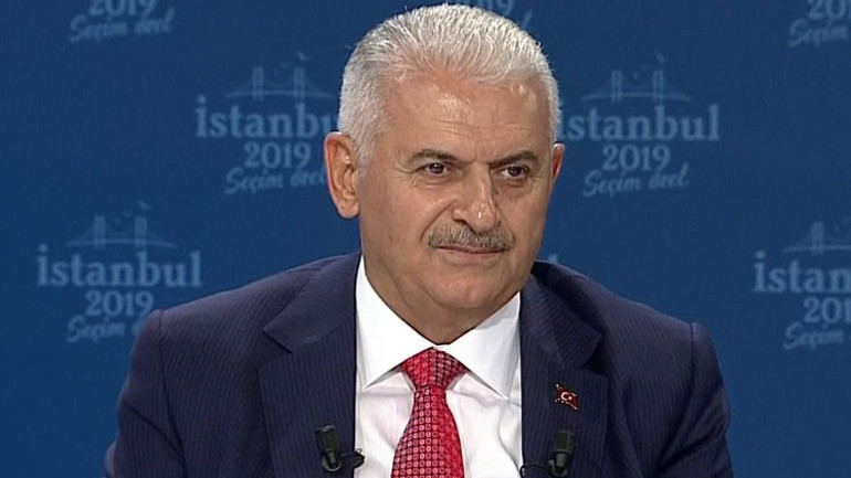 Hürriyet ve Milliyet yazarları tarihi tartışmayı değerlendirdi