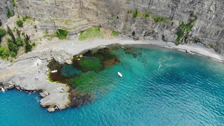 Issız tatil Bir kayanın ucunda  üç gün neden tatil yaptım