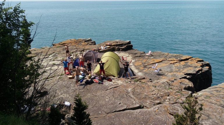 Issız tatil Bir kayanın ucunda  üç gün neden tatil yaptım