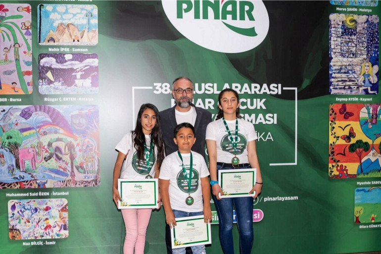 Minik ressamlar hayallerini çizdi
