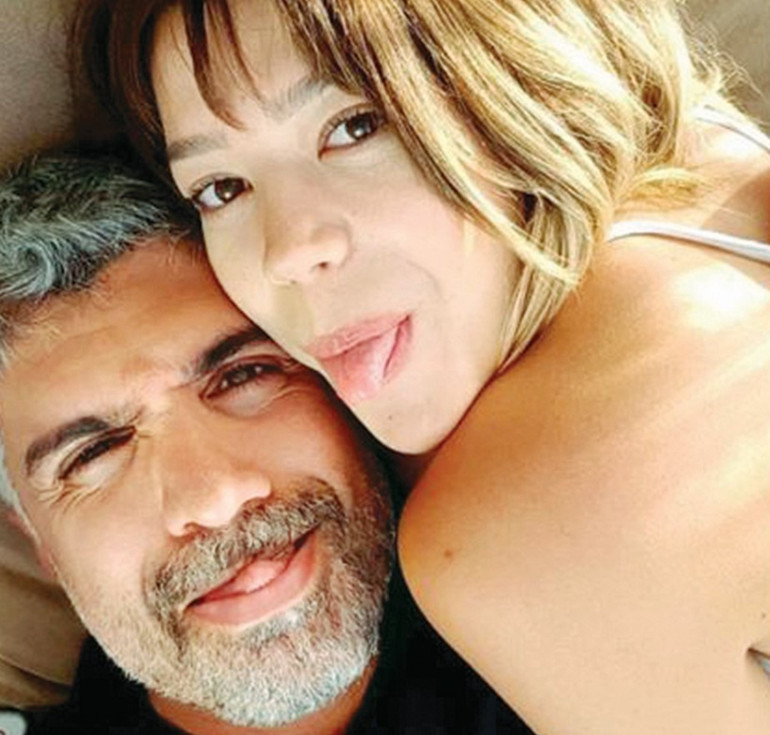 Yakın dostsa tarafını bilecek