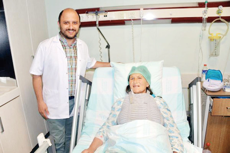 İşte insanlığın yüz akı bir doktor