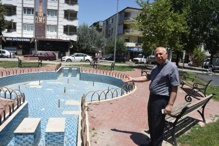 Süs havuzunda akıma kapıldılar, çığlıkları duyuldu Yağmur 5 dakika sonra fark edilmiş