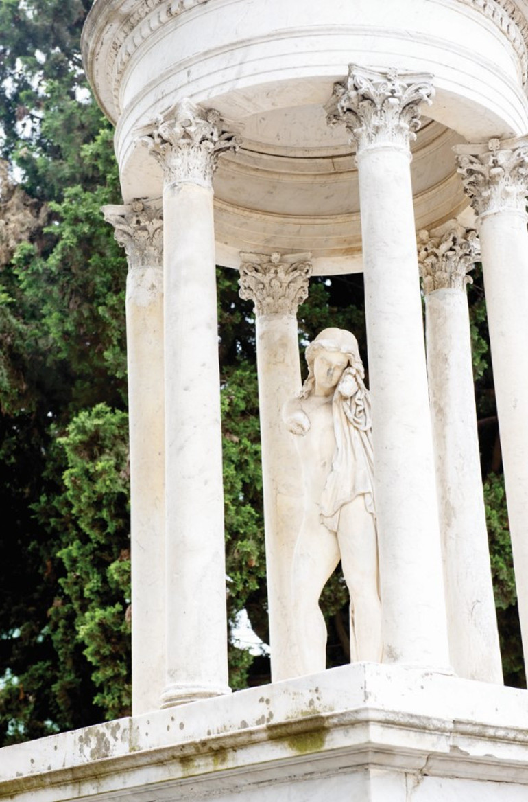 Mezarlık değil açıkhava müzesi