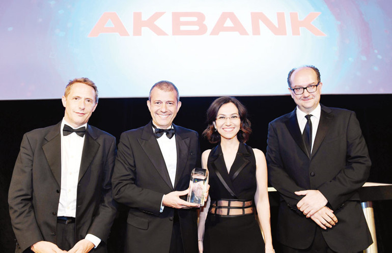 İki yılda teknolojiye 400 milyon dolar