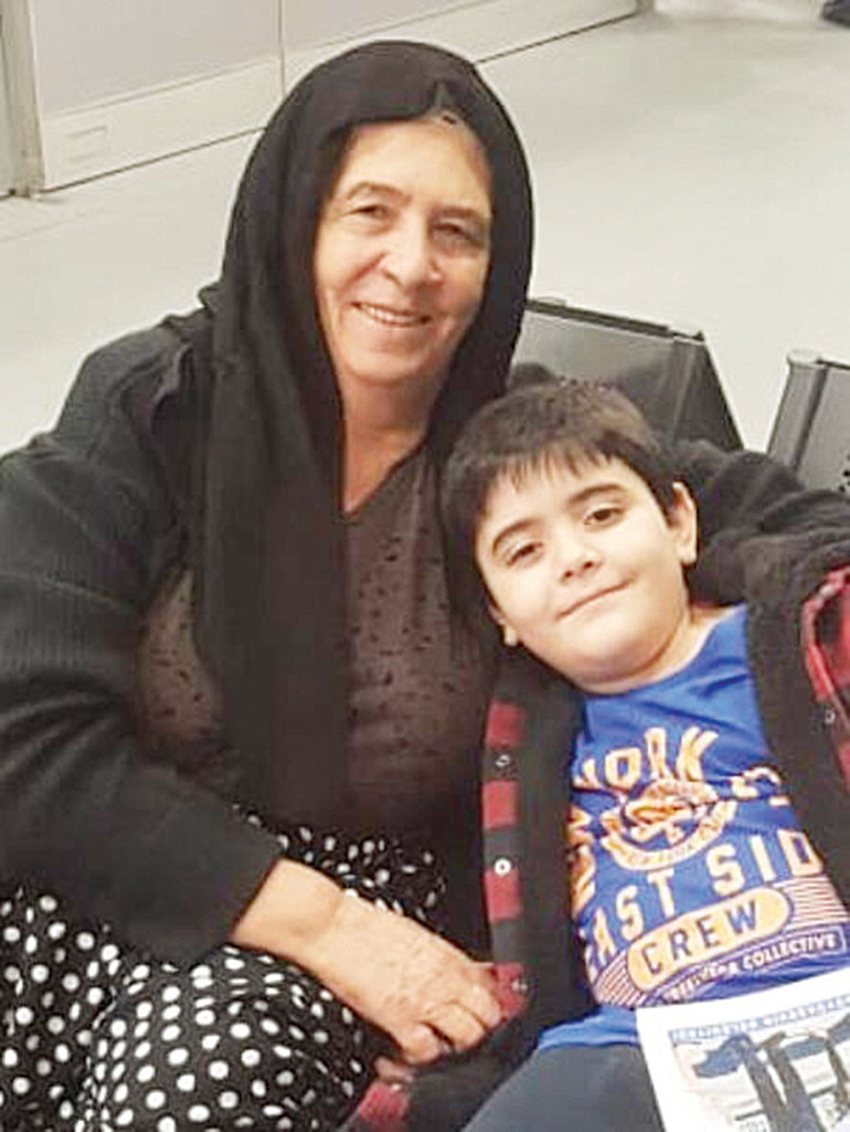 ‘I see old people’ ve onlar her yerdeler