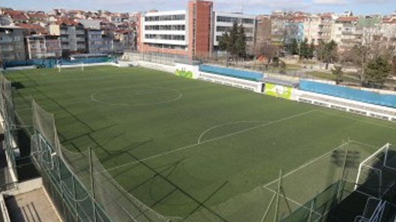 Arda Turan Spor Tesisi, Ardanın kulübüne kapalı