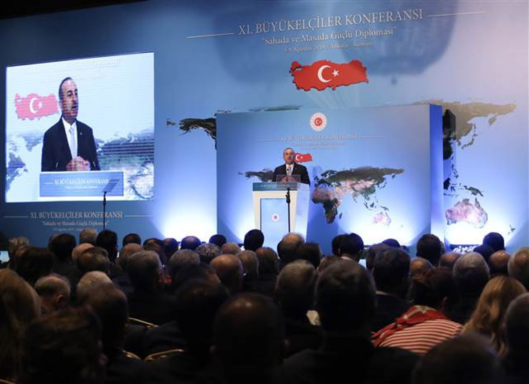 Son dakika... Bakan Çavuşoğlundan önemli açıklamalar