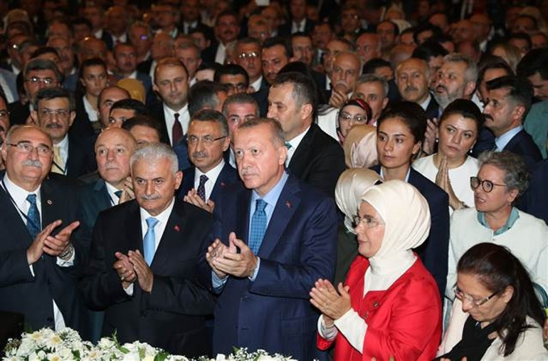 Cumhurbaşkanı Erdoğan: Kongre sürecimizi başlatıyoruz... Bize yeni Ömerler lazım
