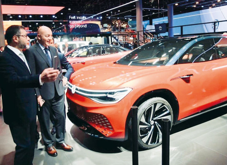 Onların işi yıldız yaratmak