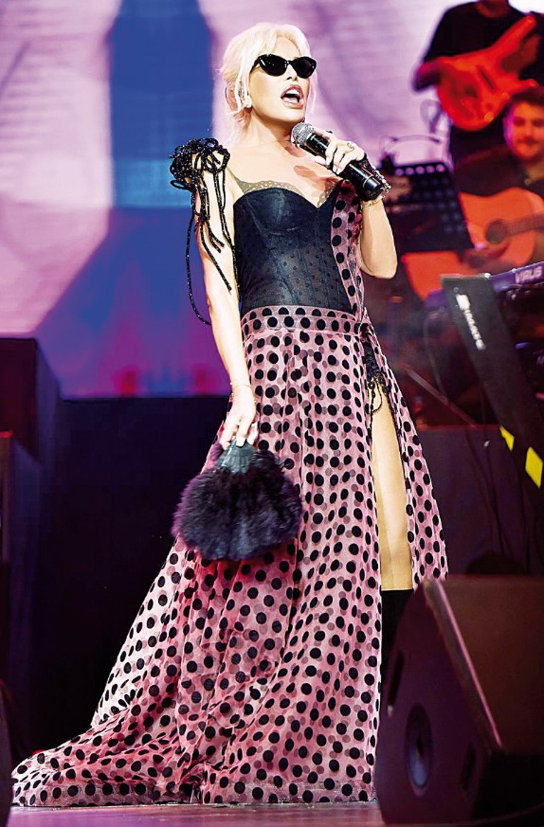 Ece Seçkine yazık olmuş