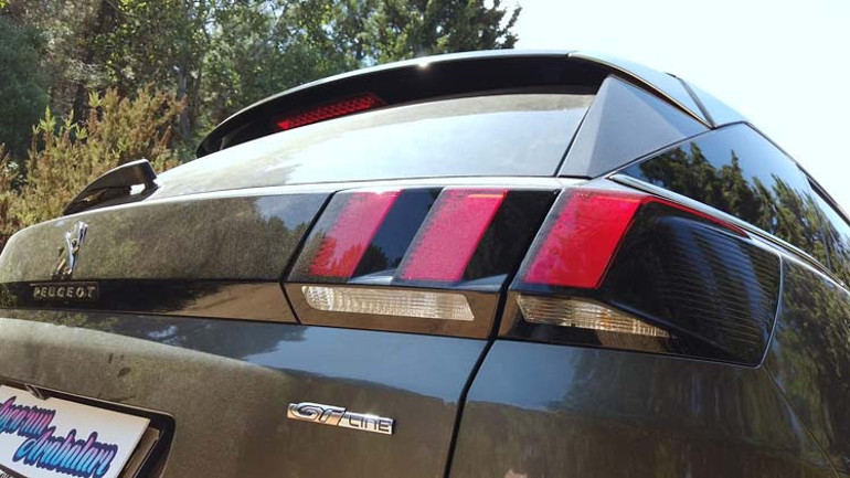 Süslü Fransız “Peugeot 3008”