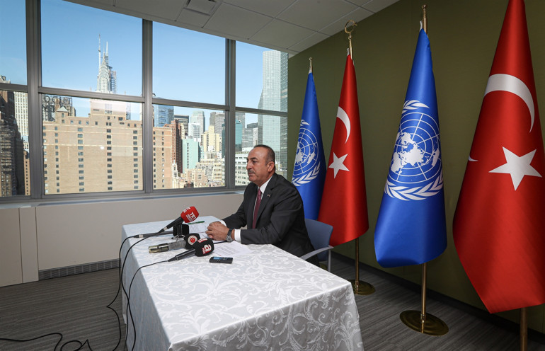 Son dakika... Bakan Çavuşoğlundan önemli açıklamalar.