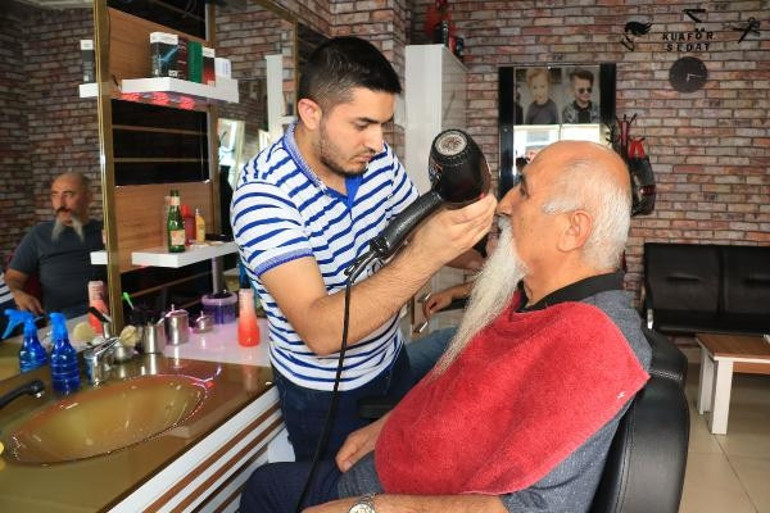 Lakapları Pala... Baba ve oğlunu görenler şaşkınlıklarını gizleyemiyor