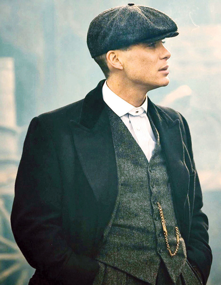 Koç burcundanım ve bu gece yarısı  Müfrid geliyor ben kaçayım