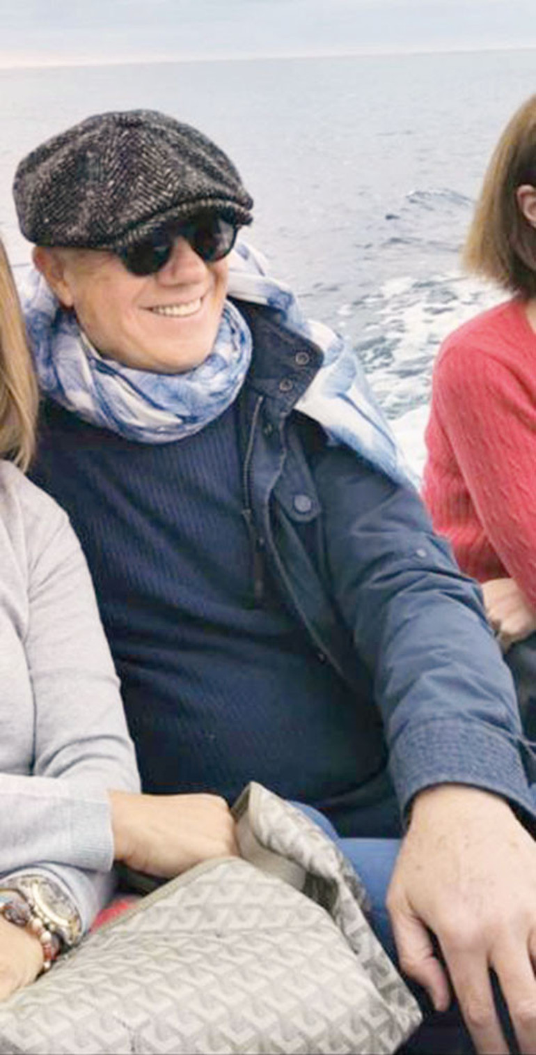 Koç burcundanım ve bu gece yarısı  Müfrid geliyor ben kaçayım