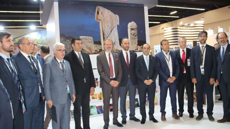 ‘Türkiye’de kitap okunmuyor’ kuyruklu yalan: Türkiye kitap ülkesi