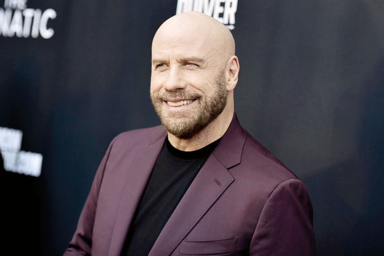 Dostumuz Putinin masasındaki bu üniformalı sakallı da kim