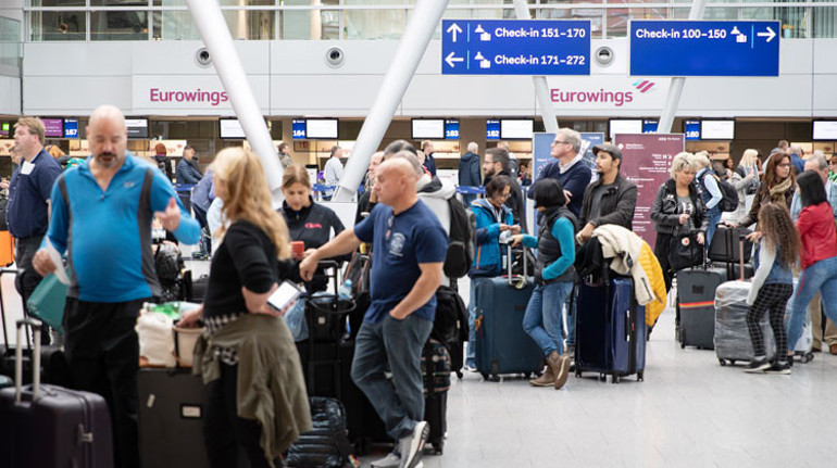 Grev uzadı 500 uçuş, 10 binin üzerinde yolcu...