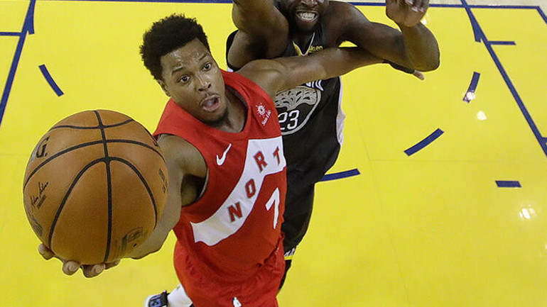 Raptors sezona galibiyetle başladı