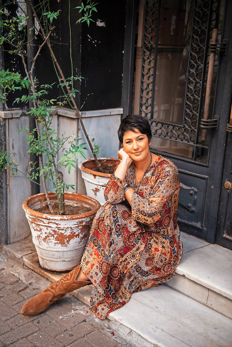 Romanlarımdaki birbirine bağlı ve düşkün aile... Çoğumuzun hasreti