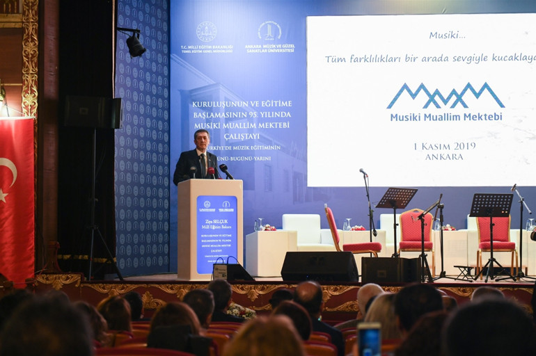 ‘Sanata dair hassasiyetin gelişmesini bekliyoruz’