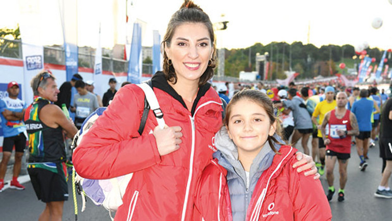 İki kıta arası 140 bin kişi koştu