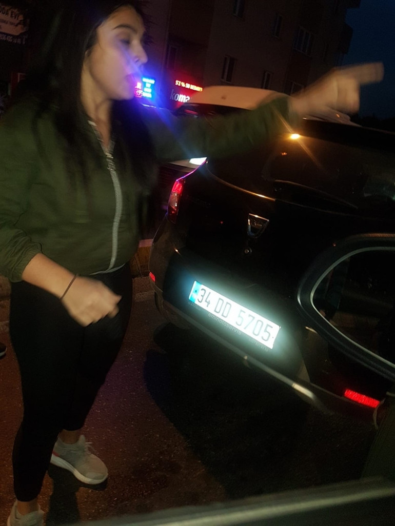 Kadınların kavgası karakolda bitti