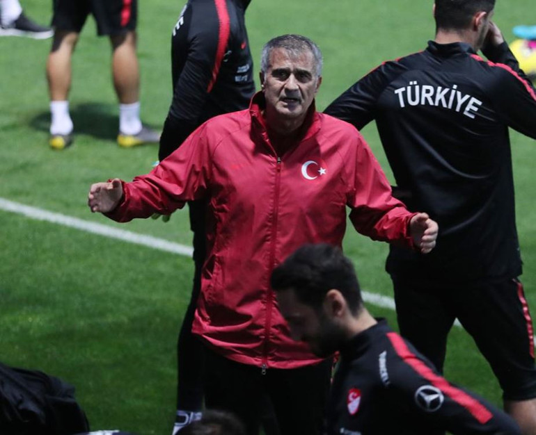 Elemelerde en başarılı isim Şenol Güneş