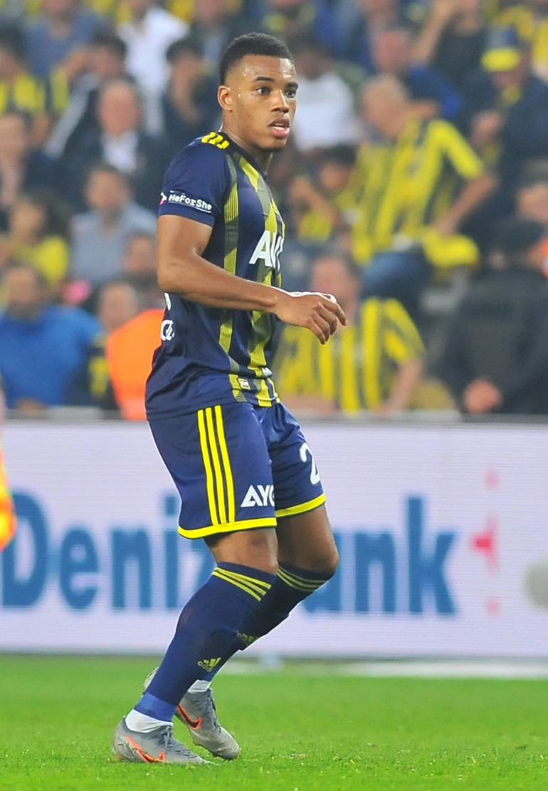 Garry Rodrigues milli takımda coştu