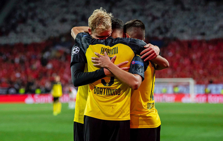 Haftanın açılış maçı Dortmund ile Paderborn arasında