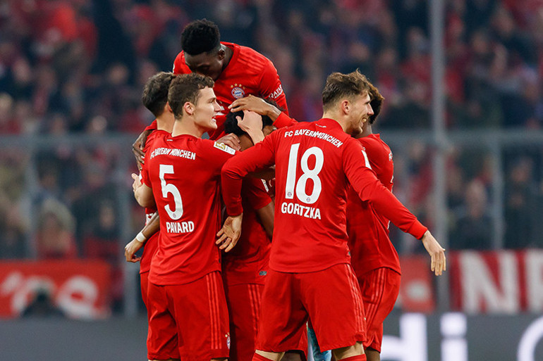 Haftanın açılış maçı Dortmund ile Paderborn arasında